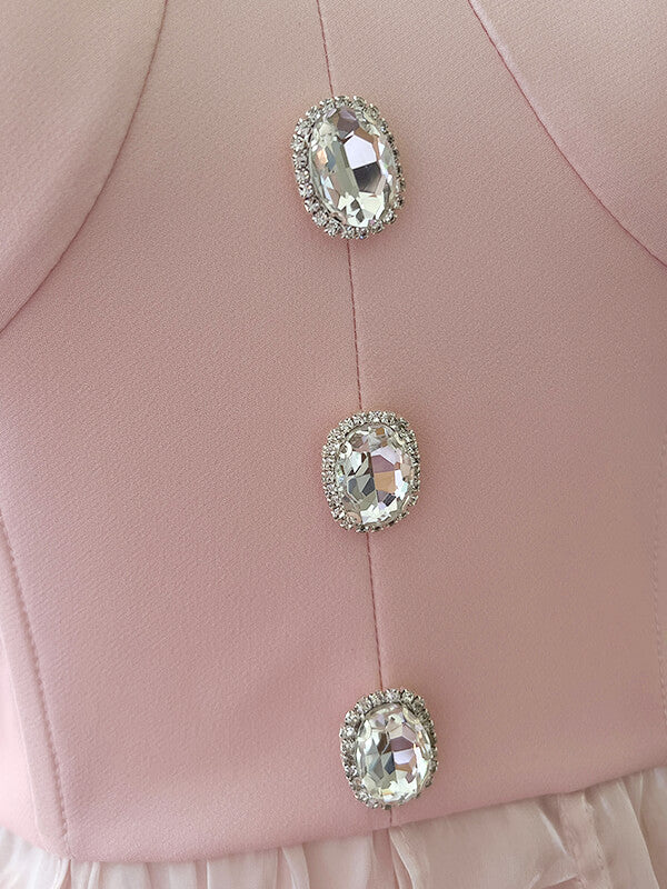 Derpai Rosafarbenes langes Ballkleid aus Organza mit Neckholder & Perlendetails