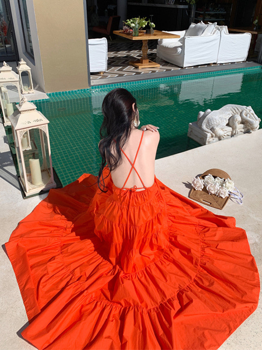 Derpai Grünes Maxikleid mit Rückenausschnitt und feinen Trägern – für Strand