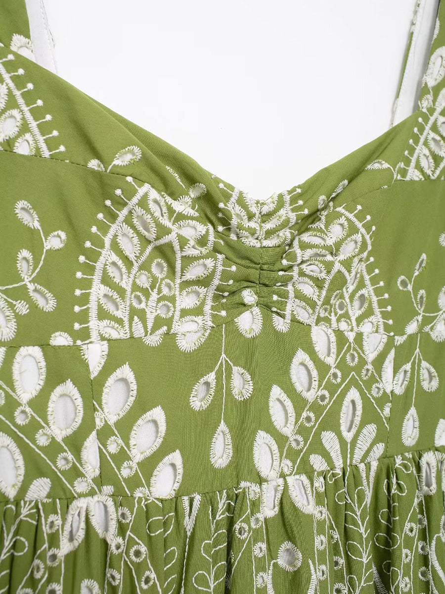 Derpai Langes Abendkleid mit Paisley-Stickerei Grün ärmellos feine Träger – für Ball & Strand