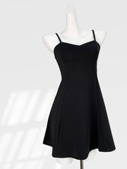 Derpai Schwarzes Trägerkleid im A-Linien-Schnitt – für Party & Cocktail