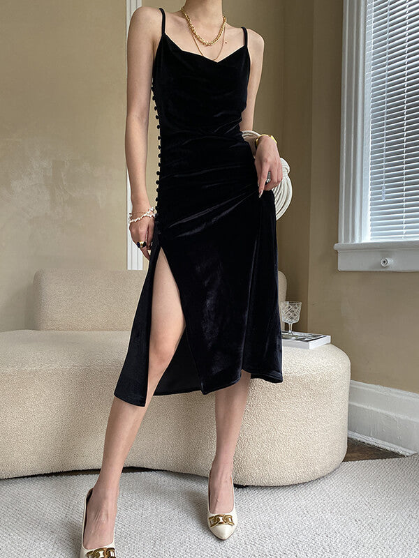 Derpai Elegantes langes Samtabendkleid mit seitlichem Schlitz & feinen Trägern – für Hochzeit