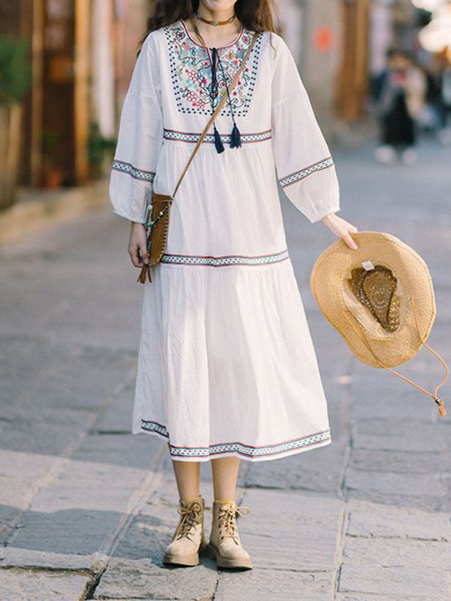 Derpai Besticktes langes Boho-Kleid mit langen Ärmeln & eckigem Ausschnitt – für Urlaub & Strand