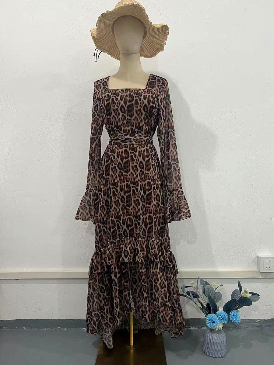 Derpai Langes Chiffon-Abendkleid mit Leopardenprint ausgestellten Ärmeln & eckigem Ausschnitt – für Hochzeit