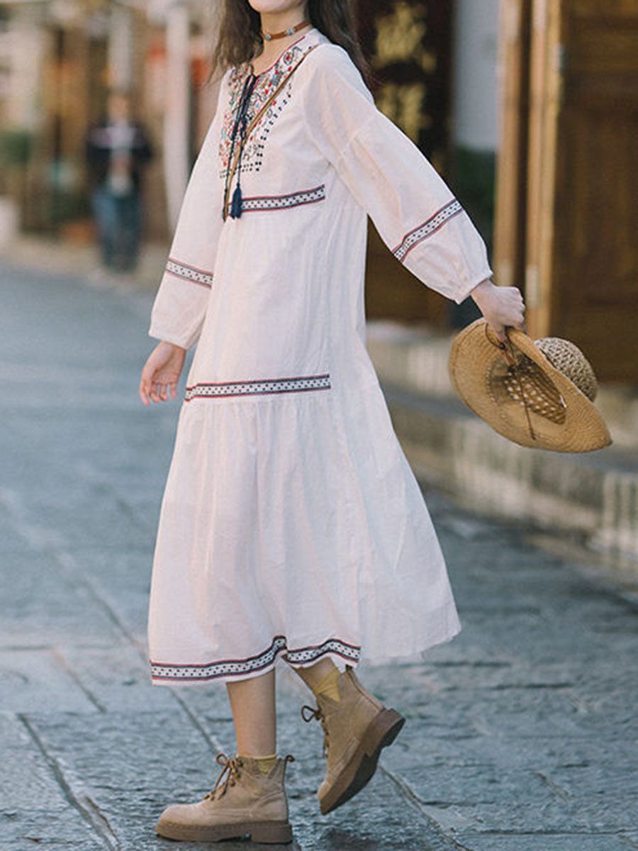 Derpai Besticktes langes Boho-Kleid mit langen Ärmeln & eckigem Ausschnitt – für Urlaub & Strand