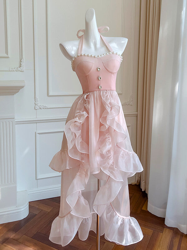 Derpai Rosafarbenes langes Ballkleid aus Organza mit Neckholder & Perlendetails