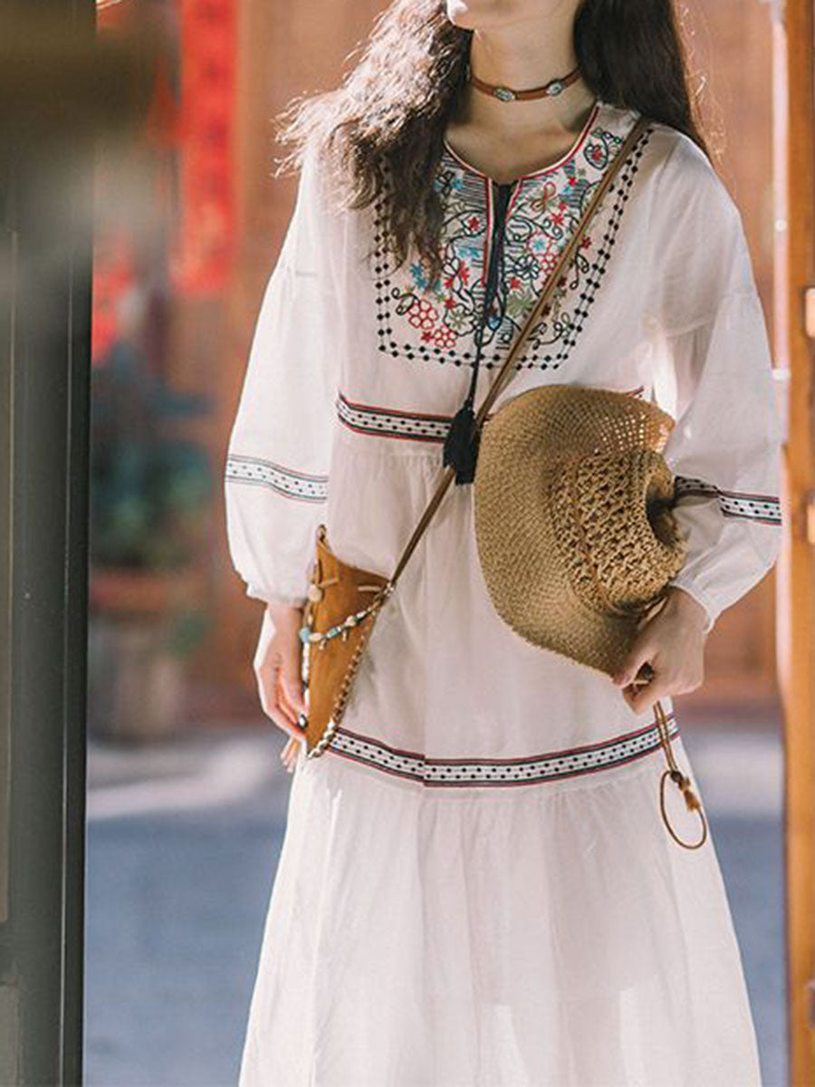 Derpai Besticktes langes Boho-Kleid mit langen Ärmeln & eckigem Ausschnitt – für Urlaub & Strand