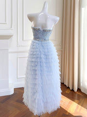 Derpai Zartes langes Ballkleid aus Tüll in Pastellblau mit Perlen & Strass
